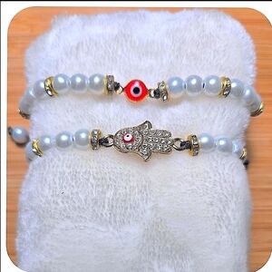 Elegant Pearl Bracelet with Hamsa Charm